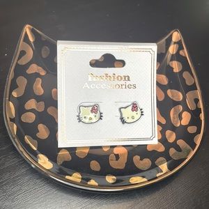 Hello kitty earrings